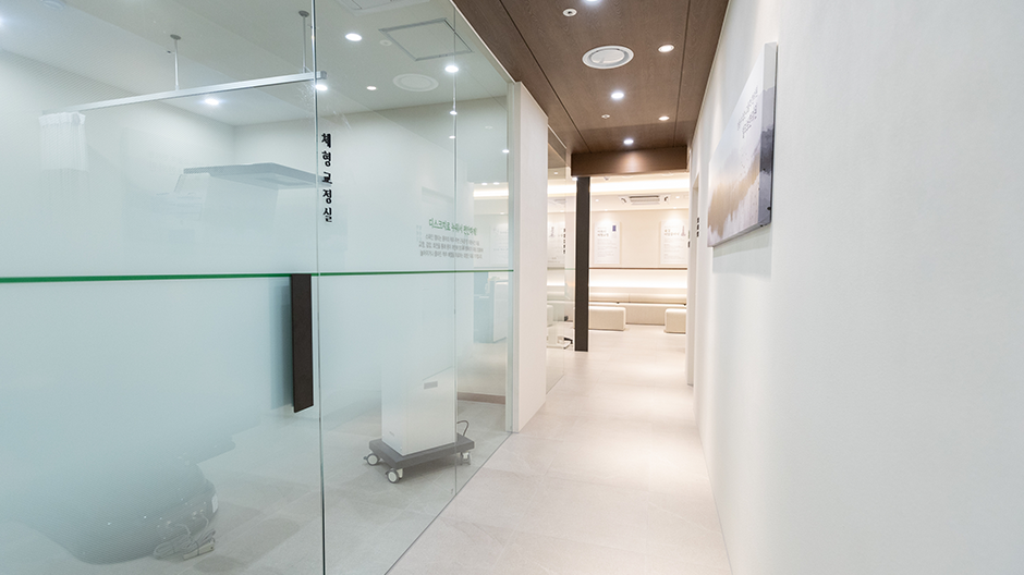 빌리브한의원 통로